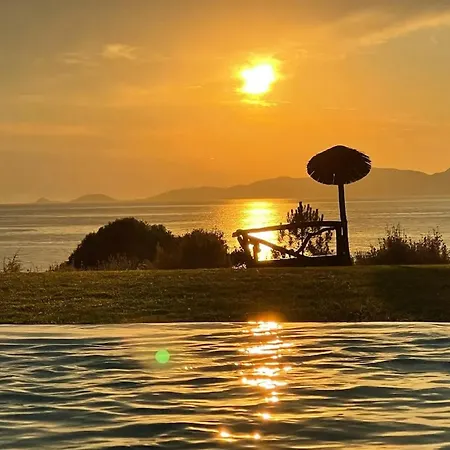 Spacieuse Avec Piscine A Pietrosella