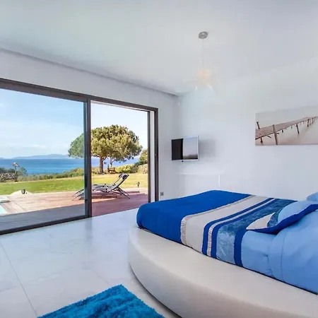 Spacieuse Avec Piscine A Villa *