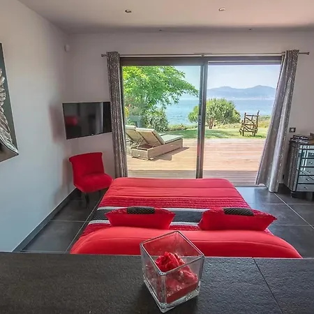 Spacieuse Avec Piscine A Villa *